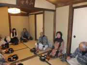 塔の茶屋　茶がゆ弁当をいただく